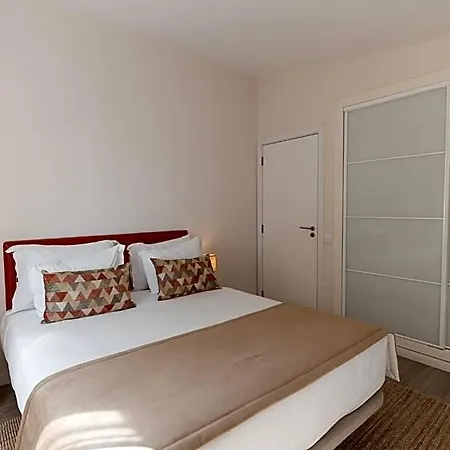 Pestana Seaside Hotel 4*