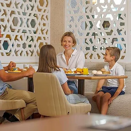 Pestana Seaside Hotel 4*